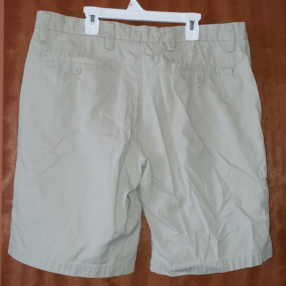 MEN'S DOCKERS KHAKIS SHORTS - Picture 3 of 7